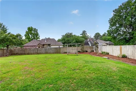 Exterior - 3200 Range Ct, Mandeville, LA 70448 photo 4 of 6