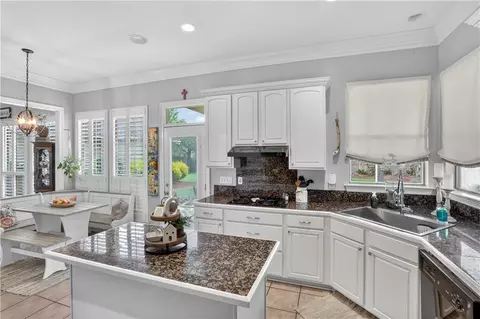 Kitchen - 3200 Range Ct, Mandeville, LA 70448 photo 5 of 5