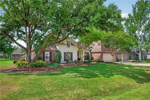 Exterior - 3200 Range Ct, Mandeville, LA 70448 photo 2 of 6