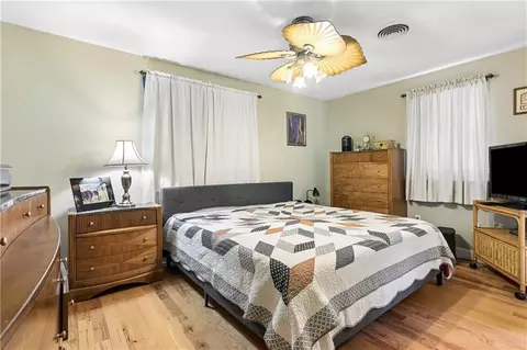 Bedroom - 453 Hickory Dr, Slidell, LA 70458 photo 1 of 3