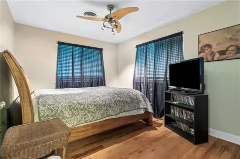 Bedroom - 453 Hickory Dr, Slidell, LA 70458 photo 2 of 3