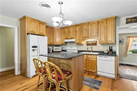 Kitchen - 453 Hickory Dr, Slidell, LA 70458 photo 1 of 2