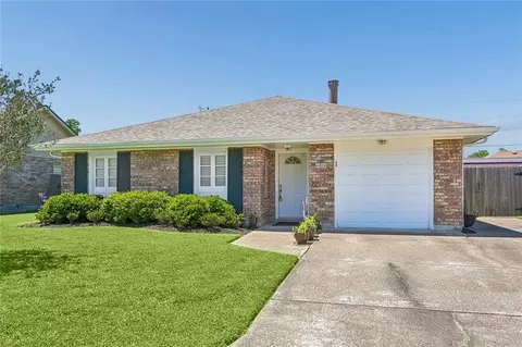 131 Dunleith Dr, Destrehan, LA 70047