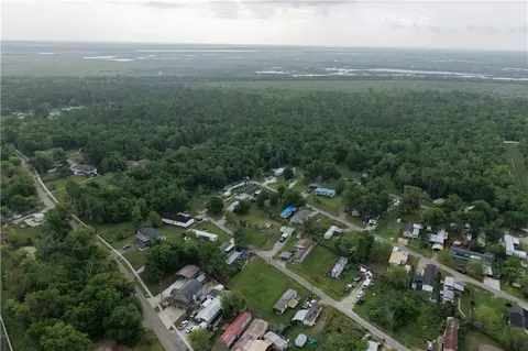 Jean Lafitte Boulevard, Lafitte, LA 70036 photo 8