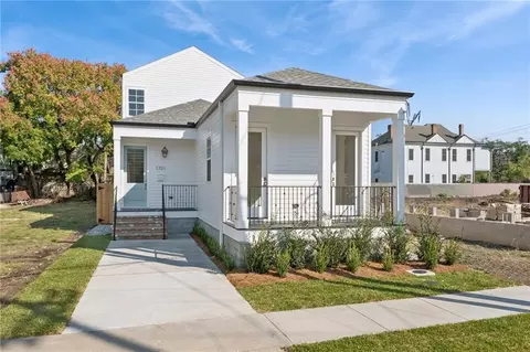 1721 Constantinople St, New Orleans, LA 70115