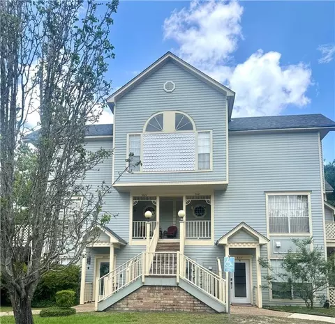 3021 Audubon Trce #1, Jefferson, LA 70121