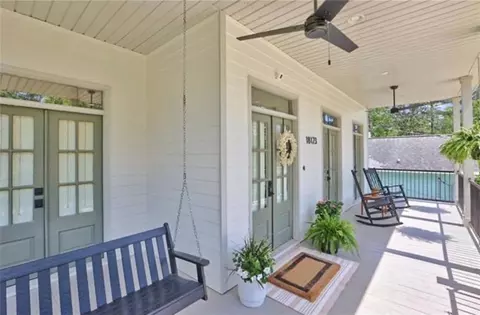 Exterior - 18123 Cusachs Dr, Covington, LA 70433 photo 2 of 6