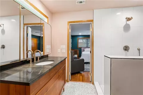 Bath - 1556 Tenth St, Slidell, LA 70458 photo 1 of 3