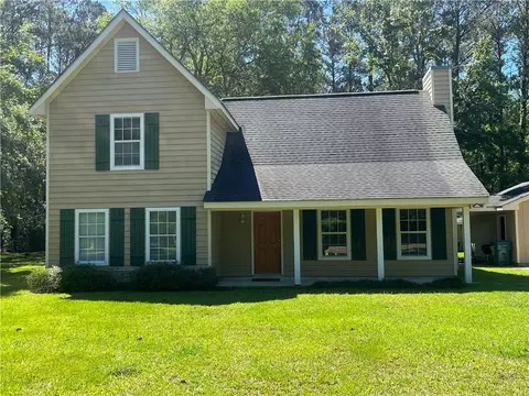 30196 Dresden Dr, Lacombe, LA 70445