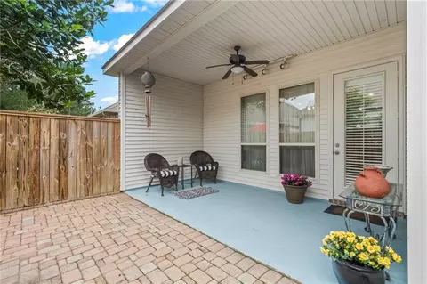 Exterior - 263 S Orchard Ln, Covington, LA 70433 photo 4 of 5
