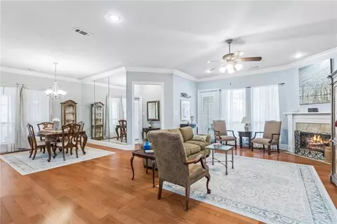 Living - 263 S Orchard Ln, Covington, LA 70433 photo 2 of 3