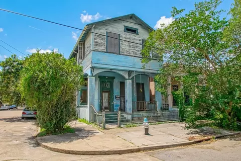 1718 St Andrew St, New Orleans, LA 70113