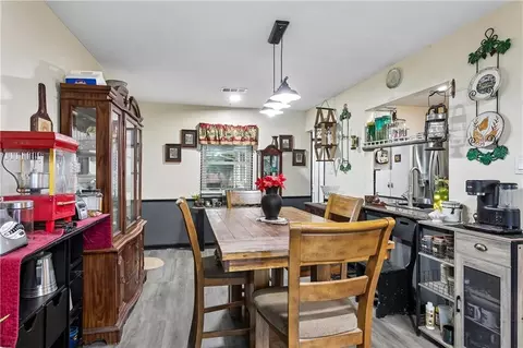 Dining - 8 Colgate Pl, Kenner, LA 70065 photo 2 of 2