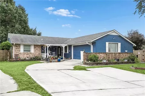Exterior - 8 Colgate Pl, Kenner, LA 70065 photo 4 of 4