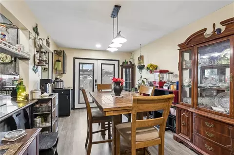 Dining - 8 Colgate Pl, Kenner, LA 70065 photo 1 of 2