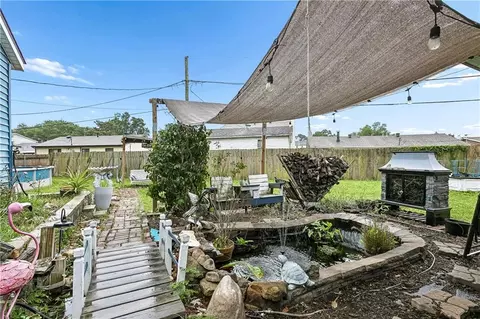 Exterior - 8 Colgate Pl, Kenner, LA 70065 photo 3 of 4