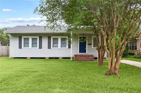418 Delgado Dr, Baton Rouge, LA 70808