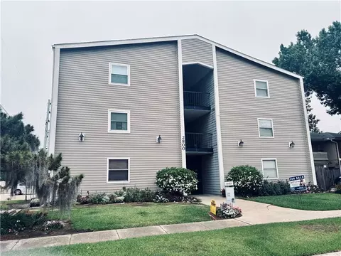 2800 Steamship Cir #3D, Harahan, LA 70123