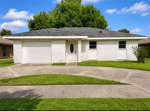 3208 Grandlake Blvd, Kenner, LA 70065