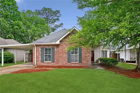 70015 7th St, Covington, LA 70433