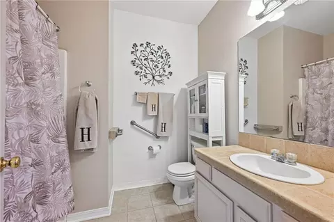 Bath - 70015 7th St, Covington, LA 70433 photo 3 of 3