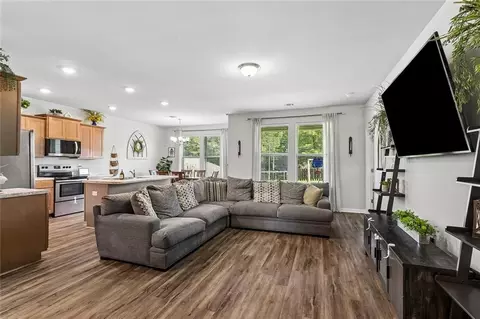 Living - 47595 Cathy Ln, Robert, LA 70455 photo 1 of 1