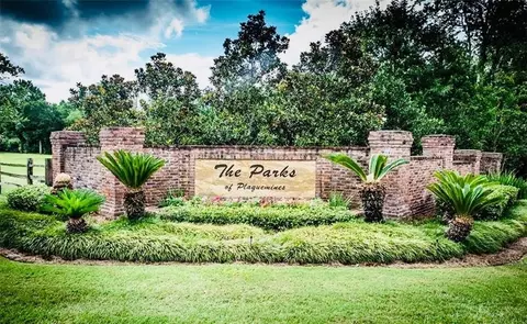 106 Cypress Crossing Dr, Belle Chasse, LA 70037