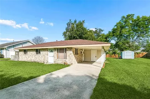 704 Arnold Ave, River Ridge, LA 70123