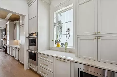 Kitchen - 141 Bay Tree Manor Dr, Covington, LA 70433 photo 3 of 5