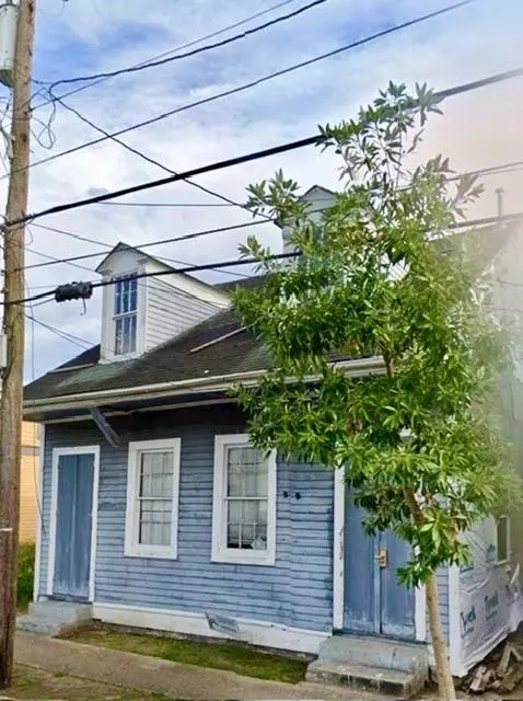 826 N Robertson St, New Orleans, LA 70116