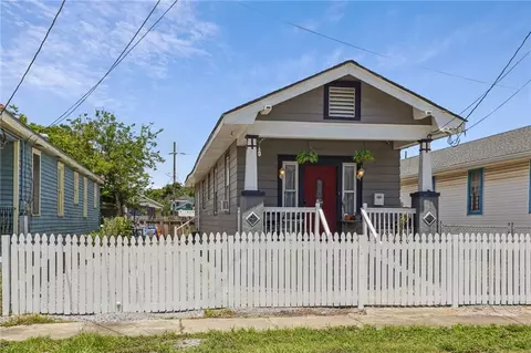 1734 Congress St, New Orleans, LA 70117