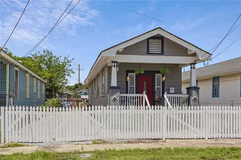 1734 Congress St, New Orleans, LA 70117