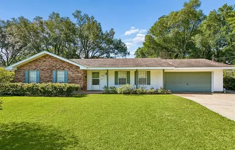1548 William Peters Rd, Bogalusa, LA 70427