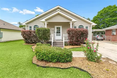 120 St Ann St, Belle Chasse, LA 70037
