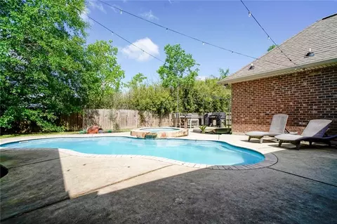 Exterior - 443 Clayton Ct, Slidell, LA 70461 photo 6 of 11