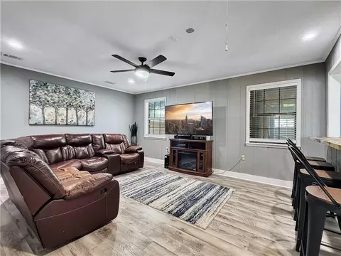 Living - 2501 Jay St, Slidell, LA 70460 photo 3 of 4