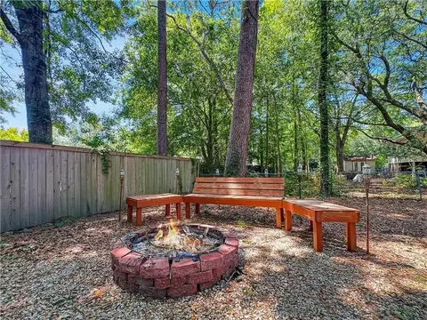 Exterior - 2501 Jay St, Slidell, LA 70460 photo 4 of 9