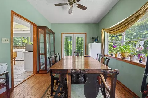 Dining - 13221 Boyd Rd, Covington, LA 70435 photo 3 of 4