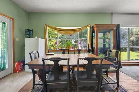Dining - 13221 Boyd Rd, Covington, LA 70435 photo 4 of 4