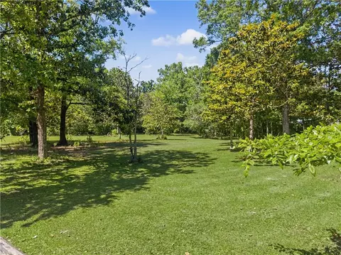 Exterior - 13221 Boyd Rd, Covington, LA 70435 photo 6 of 16