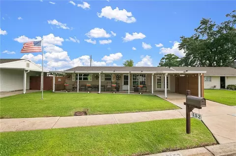 152 Felicia Dr, Avondale, LA 70094