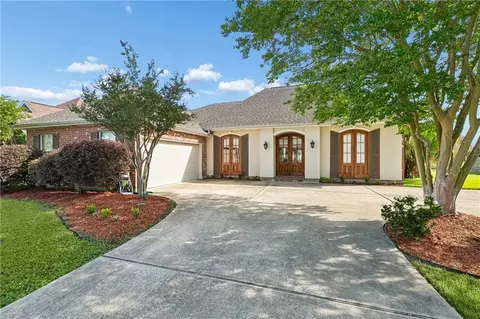 151 Riverlands Dr, Laplace, LA 70068