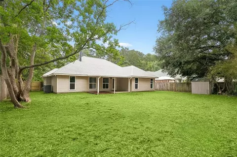 Exterior - 2170 Second St, Mandeville, LA 70471 photo 3 of 3