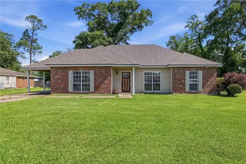 208 W Mulberry St, Amite, LA 70422