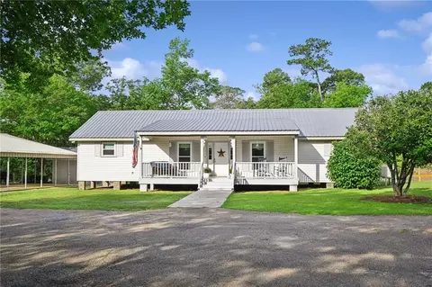 83057 Sheila Rd, Folsom, LA 70437