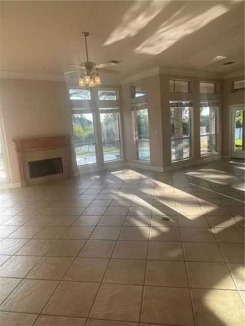 Living - 217 Masters Point Ct, Slidell, LA 70458 photo 1 of 4