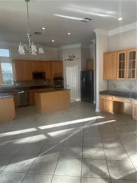 Kitchen - 217 Masters Point Ct, Slidell, LA 70458 photo 1 of 3