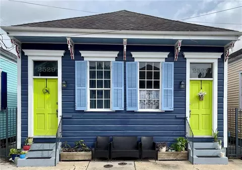 2527 Laurel St #2527, New Orleans, LA 70130