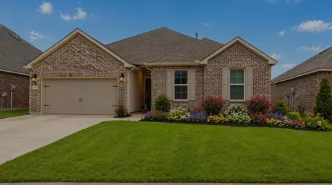 664 Lakeshore Village Dr, Slidell, LA 70461