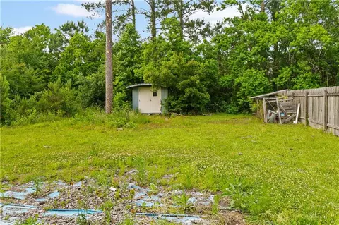 Exterior - 2510 Crane St, Slidell, LA 70460 photo 3 of 8
